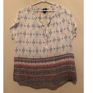 Bobeau Chevron Print Top
